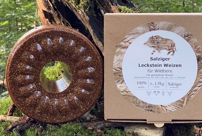 Wildlutscher Leckstein salziger Weizen | bindet und lenkt Wild